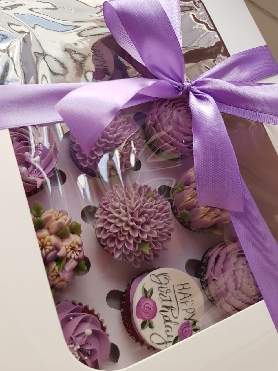 NEW Buttercream Cupcakes - House of Flowers