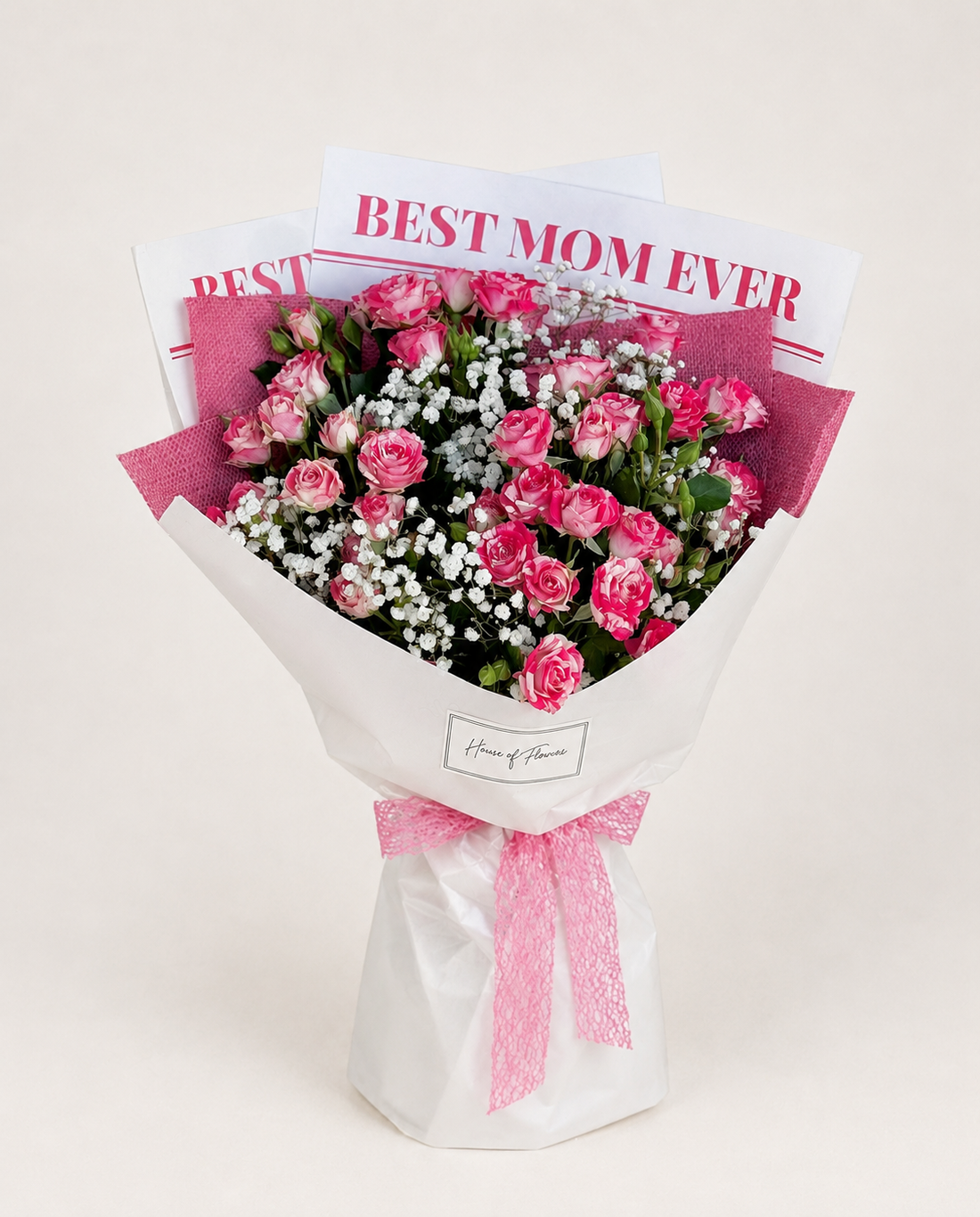 A bouquet of pink roses and white baby&