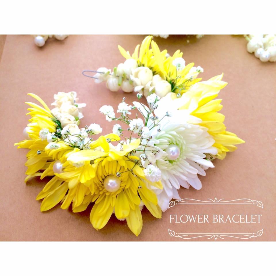 Yellow on sale flower bracelet