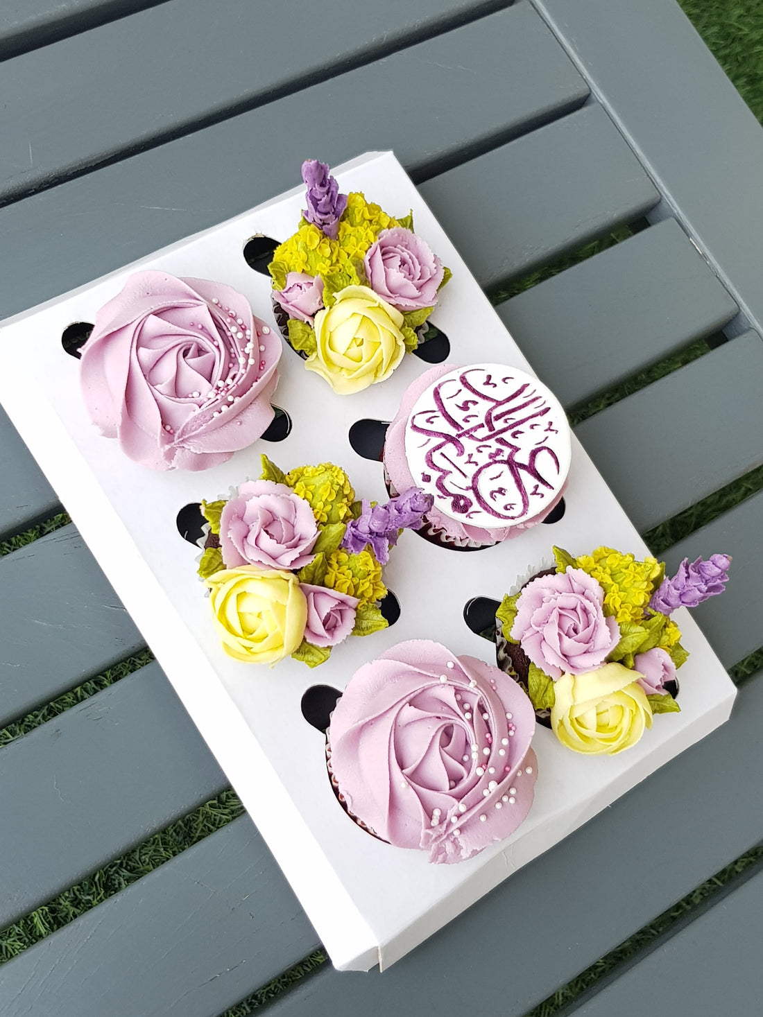 Rose Garden Eid Cupcakes