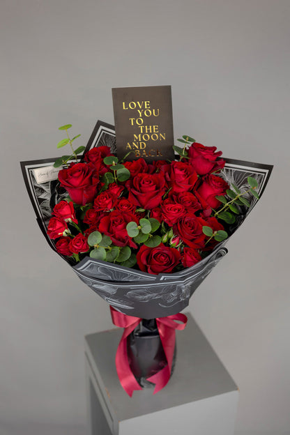 valentine’s day, 14 feb, premium red roses, imported roses, bouquets, fresh flowers, gifting, lahore, karachi, pakistan, valentine’s bouquet, red flowers, love is in the air, chocolate baskets, gift baskets, fresh flower box, galentines