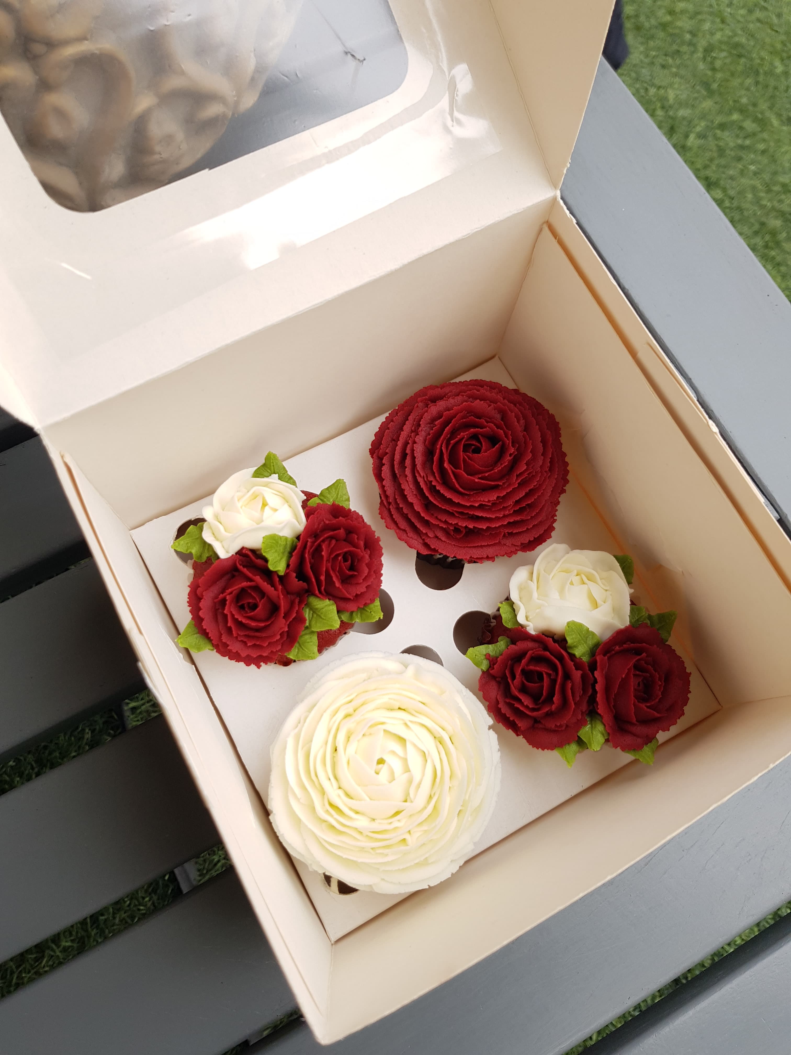 Rose Garden Cupcakes
