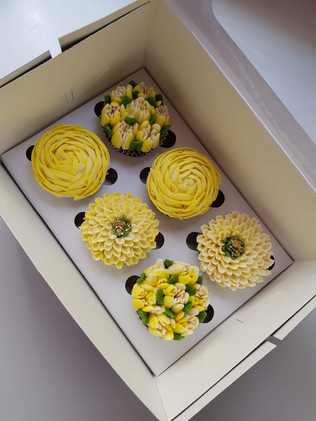 Buttercup Cupcakes (New)