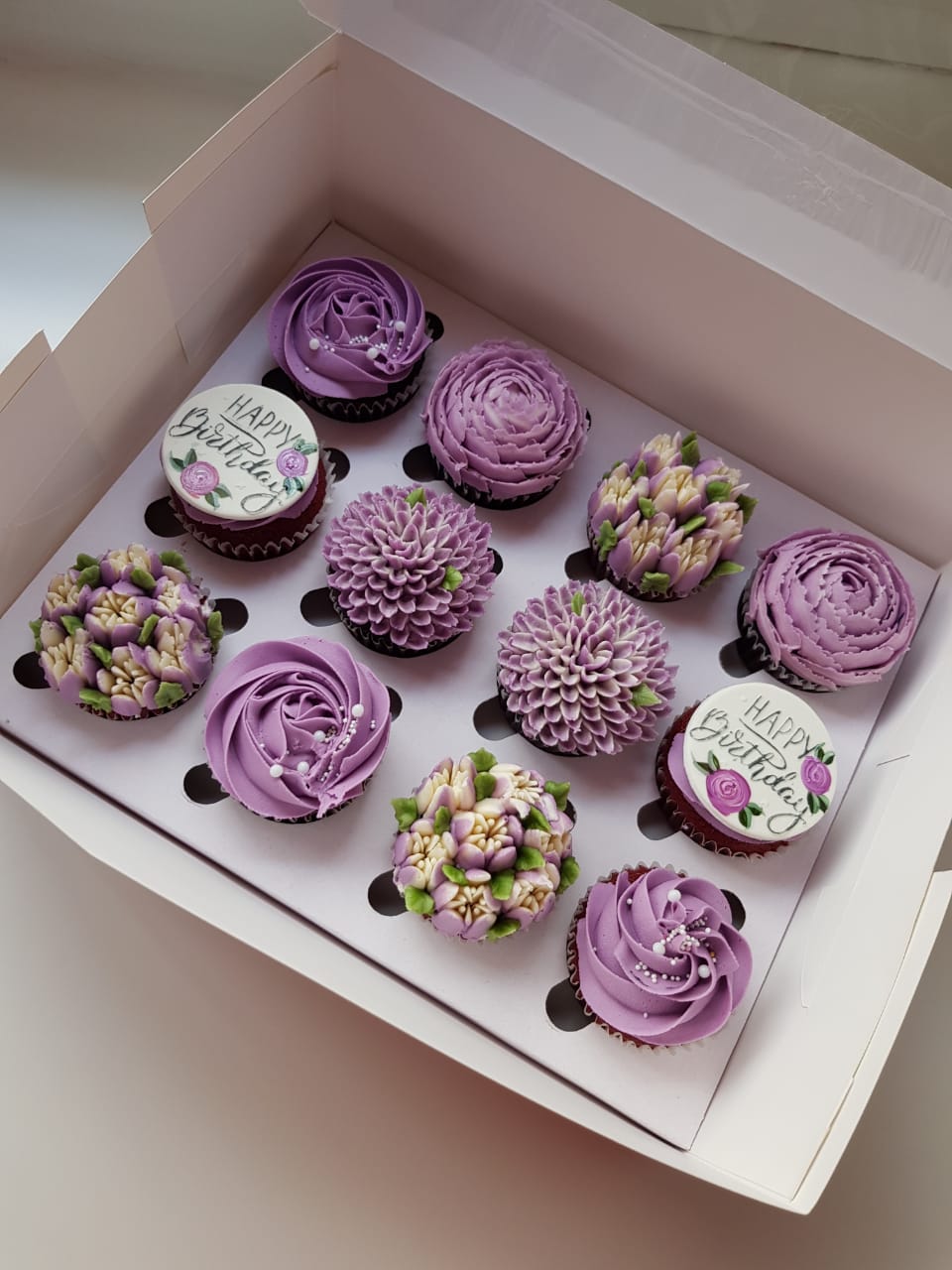 NEW Buttercream Cupcakes - House of Flowers 